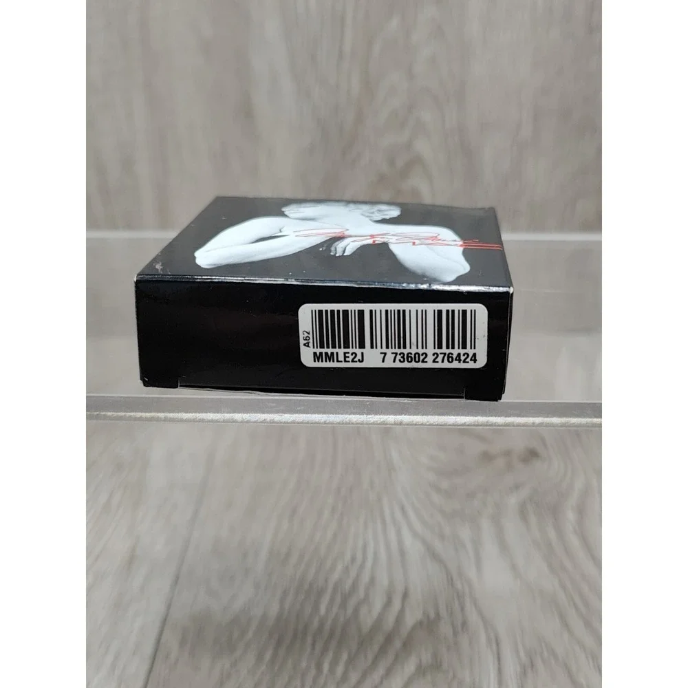 MAC Marilyn Monroe Powder Blush Legendary Pale Soft‎ Coral Peach Satin New